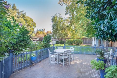 912 Wright St, Santa Rosa, CA 95404 photo 33