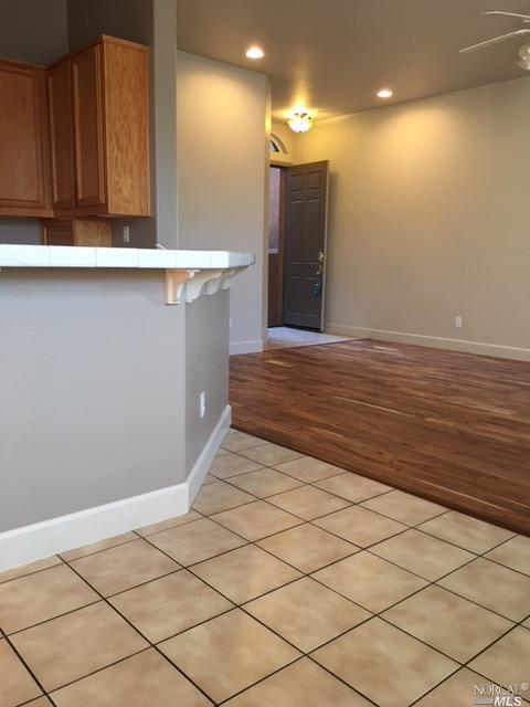 8012 Vertine Ct, Vallejo, CA 94591 photo 13