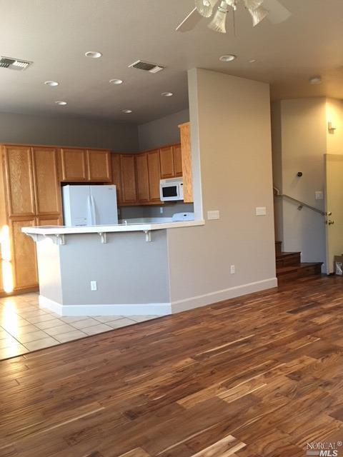 8012 Vertine Ct, Vallejo, CA 94591 photo 10