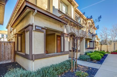 743 Yorkshire Ln, Fairfield, CA 94533 photo 1