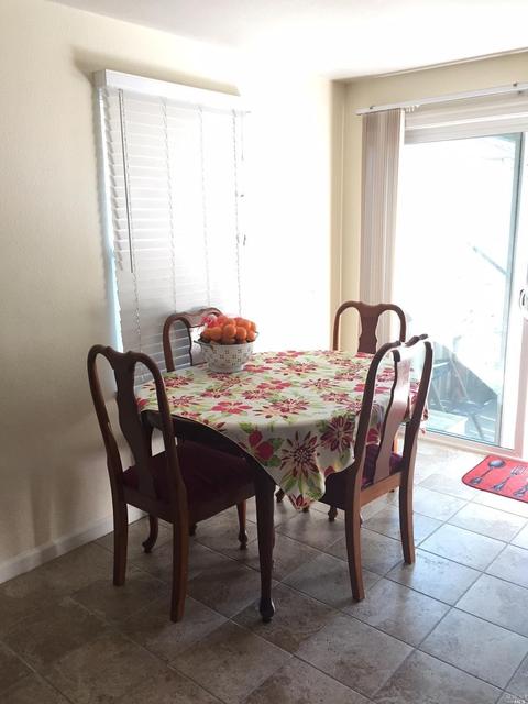 833 Humboldt St, Vallejo, CA 94591 photo 5