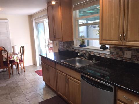 833 Humboldt St, Vallejo, CA 94591 photo 3