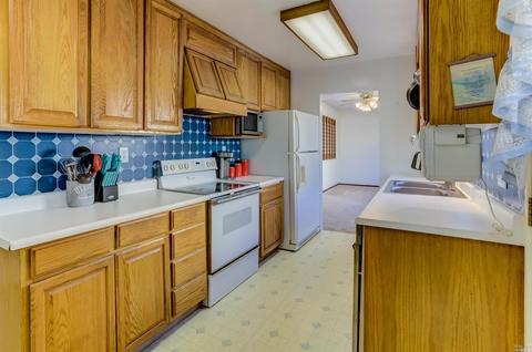 422 Cottonwood Dr, Vallejo, CA 94591 photo 14