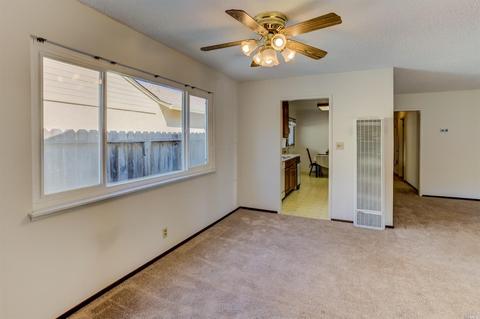422 Cottonwood Dr, Vallejo, CA 94591 photo 6