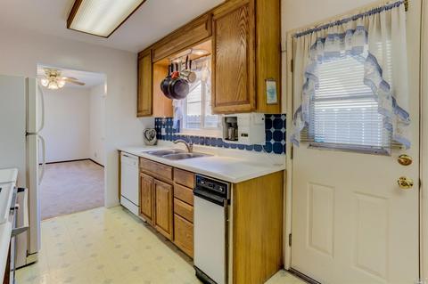 422 Cottonwood Dr, Vallejo, CA 94591 photo 12