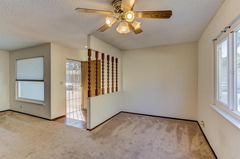 422 Cottonwood Dr, Vallejo, CA 94591 photo 8