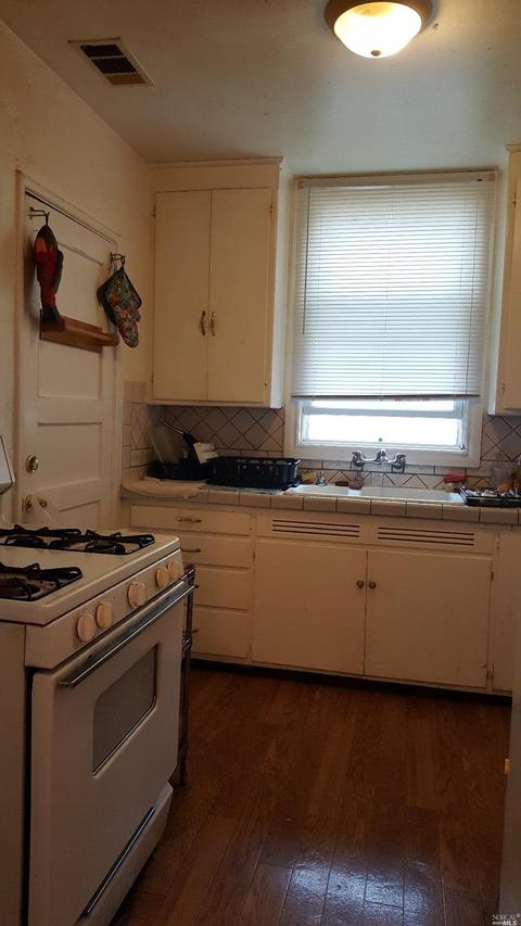 204 Gary Cir, Vallejo, CA 94591 photo 5