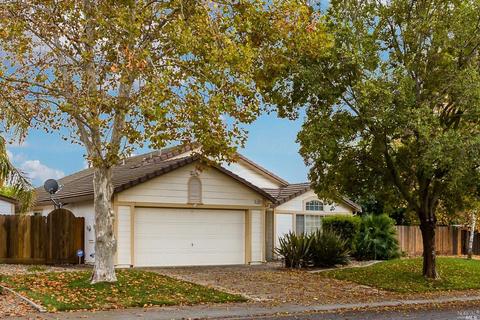 1490 Austin Dr, Dixon, CA 95620 photo 2