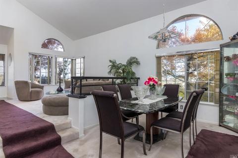 702 Catalina Cir, Vallejo, CA 94589 photo 8