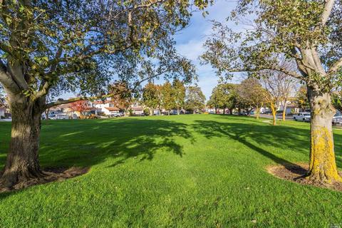 702 Catalina Cir, Vallejo, CA 94589 photo 27