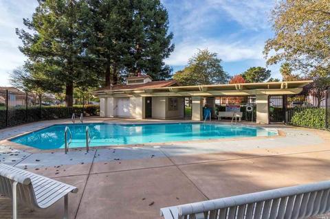 702 Catalina Cir, Vallejo, CA 94589 photo 25