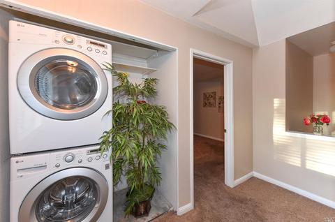 210 E Courtyards E, Windsor, CA 95492 photo 19