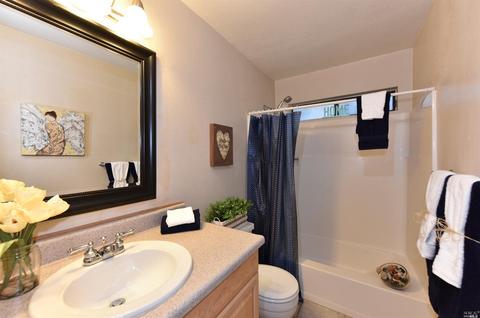 210 E Courtyards E, Windsor, CA 95492 photo 16