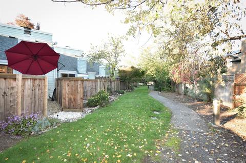 210 E Courtyards E, Windsor, CA 95492 photo 27