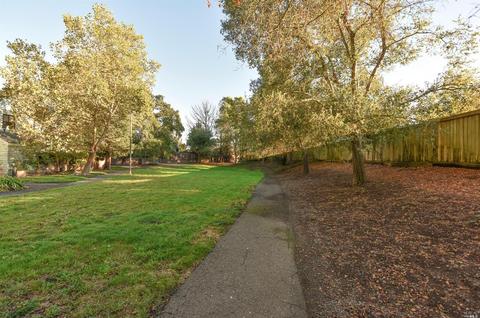 210 E Courtyards E, Windsor, CA 95492 photo 29