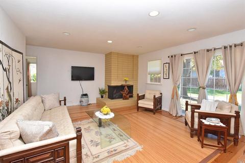 111 Temelec Cir, Sonoma, CA 95476 photo 12