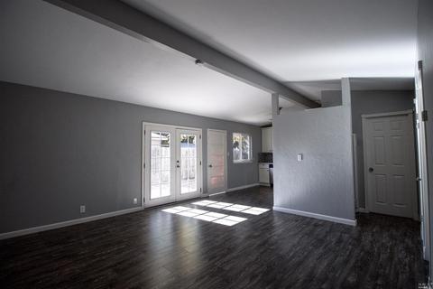 1673 Clay St, Fairfield, CA 94533 photo 3