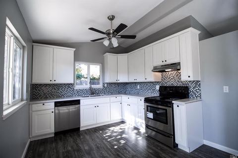 1673 Clay St, Fairfield, CA 94533 photo 4