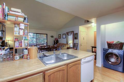 91 Nicholas Ct, Cotati, CA 94931 photo 11