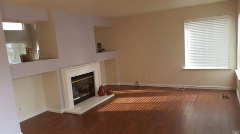 520 Bald Eagle Dr, Vacaville, CA 95688 photo 9
