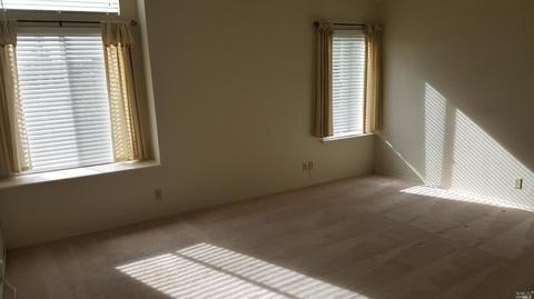 520 Bald Eagle Dr, Vacaville, CA 95688 photo 13