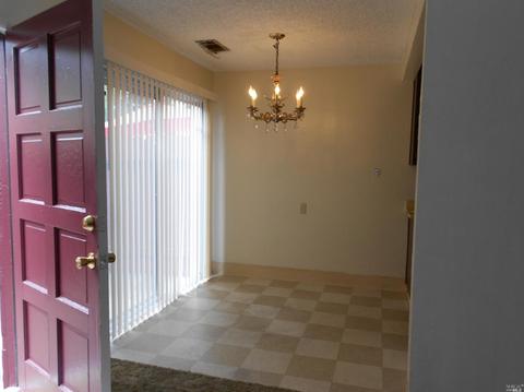404 Corcoran Ave #5, Vallejo, CA 94589 photo 4
