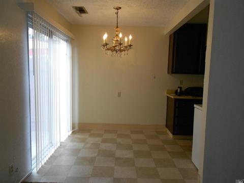 404 Corcoran Ave #5, Vallejo, CA 94589 photo 5