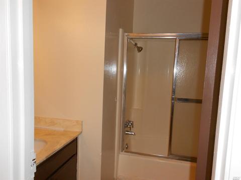 404 Corcoran Ave #5, Vallejo, CA 94589 photo 10
