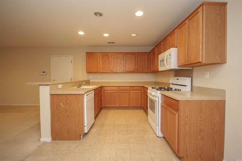 3014 Roadrunner Dr, Fairfield, CA 94533 photo 10