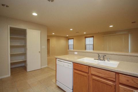 3014 Roadrunner Dr, Fairfield, CA 94533 photo 11