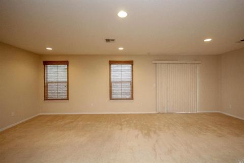 3014 Roadrunner Dr, Fairfield, CA 94533 photo 6
