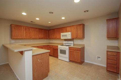 3014 Roadrunner Dr, Fairfield, CA 94533 photo 7