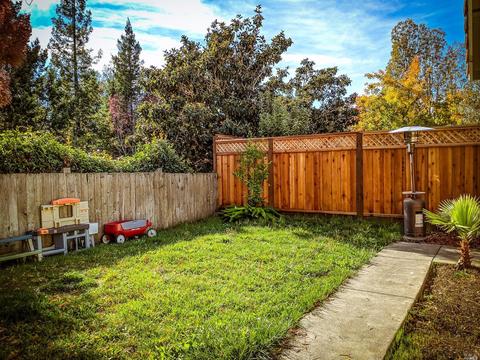 208 La Quinta Dr, Windsor, CA 95492 photo 26