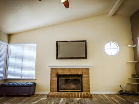 208 La Quinta Dr, Windsor, CA 95492 photo 12