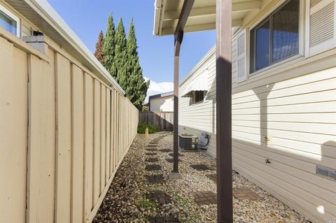 448 Rock River Dr, Vallejo, CA 94589 photo 19
