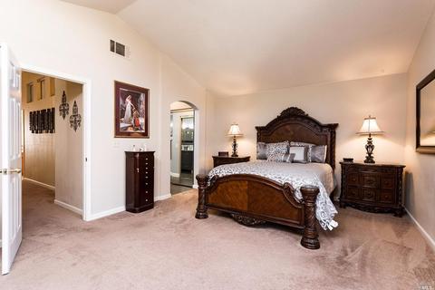 449 Rolling Oak Dr, Vacaville, CA 95688 photo 16
