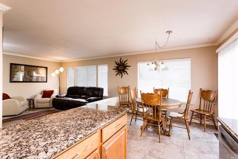 449 Rolling Oak Dr, Vacaville, CA 95688 photo 11