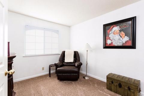449 Rolling Oak Dr, Vacaville, CA 95688 photo 22