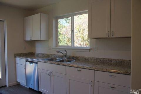 332 Coast St, Willits, CA 95490 photo 10