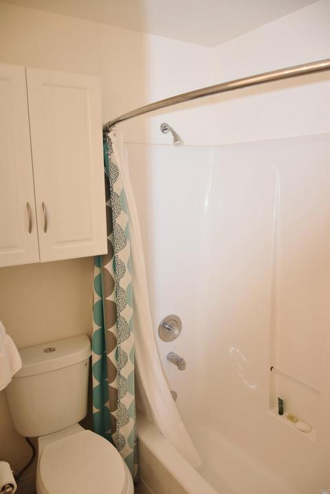 2042 Devonshire Dr, Napa, CA 94558 photo 19