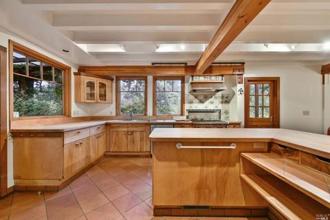 2 Cameron St, Inverness, CA 94937 photo 11