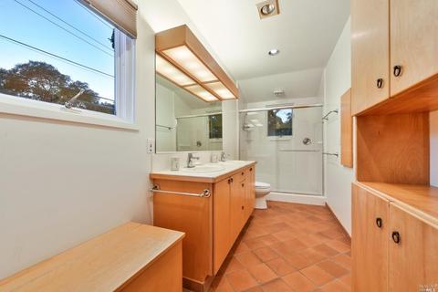 2 Cameron St, Inverness, CA 94937 photo 15