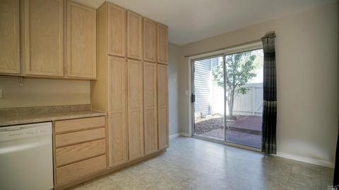 8290 Windmill Farms Dr, Cotati, CA 94931 photo 15
