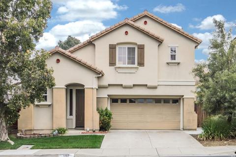 1257 Tracy Cir, Vallejo, CA 94591 photo 2