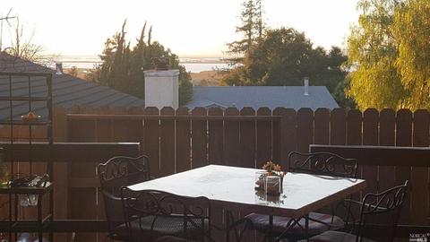 557 Phoenix Cir, Vallejo, CA 94589 photo 15