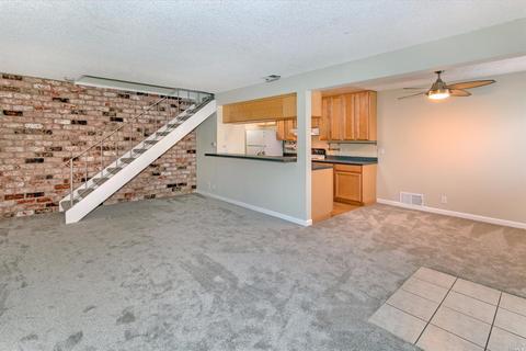 64 Trinity Dr, Novato, CA 94947 photo 2