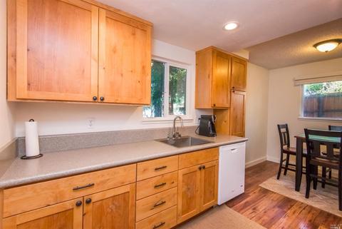 643-645 University St, Healdsburg, CA 95448 photo 28