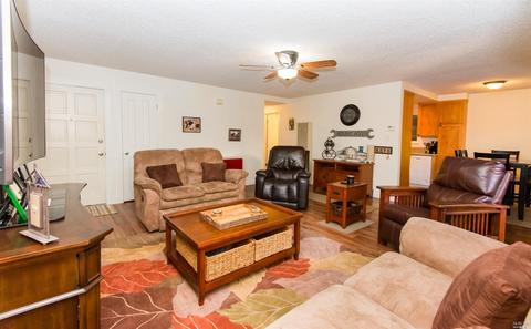 643-645 University St, Healdsburg, CA 95448 photo 24