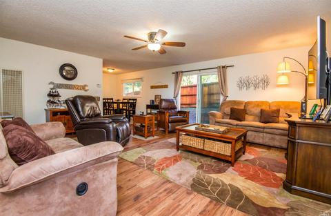 643-645 University St, Healdsburg, CA 95448 photo 25