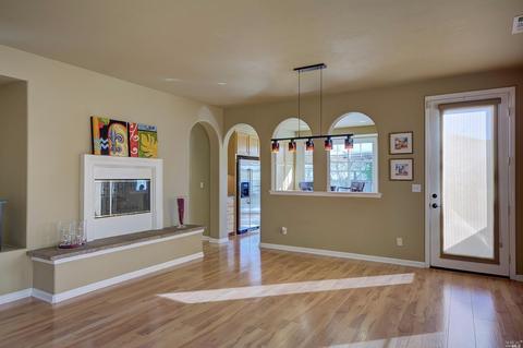 5116 Carisbrooke Ln, Vallejo, CA 94591 photo 4